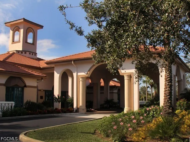 Calle Cristal Lane #3 North Fort Myers, FL 33917