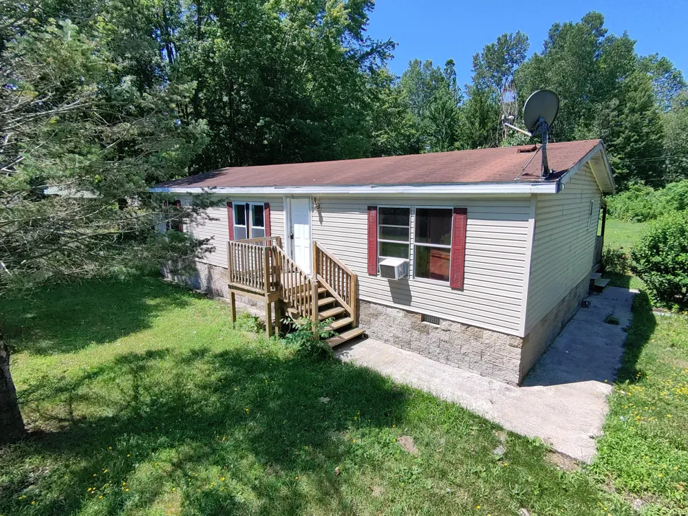 203 North Street Bangor, MI 49013