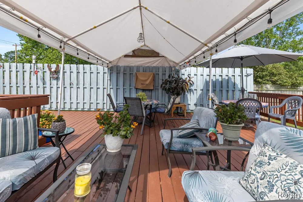 1213 Hayes Street NW Marne, MI 49435
