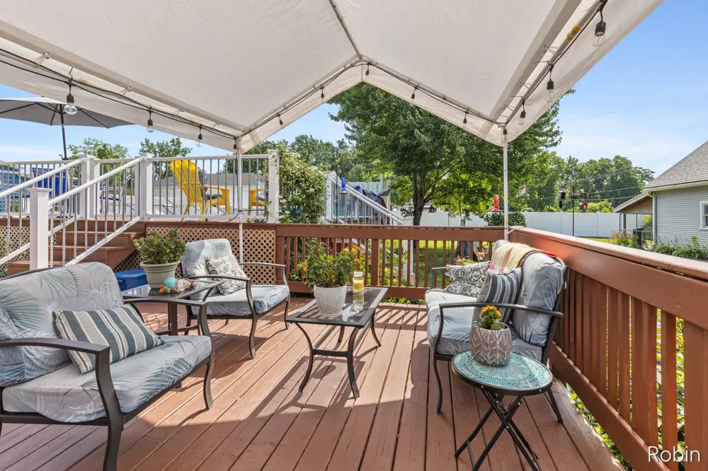1213 Hayes Street NW Marne, MI 49435