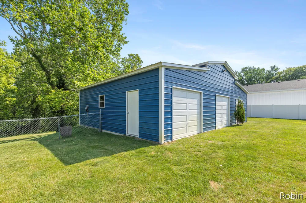 1213 Hayes Street NW Marne, MI 49435