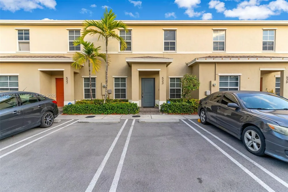 533 NE 5th Pl Florida City, FL 33034