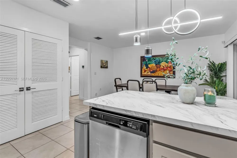 533 NE 5th Pl Florida City, FL 33034