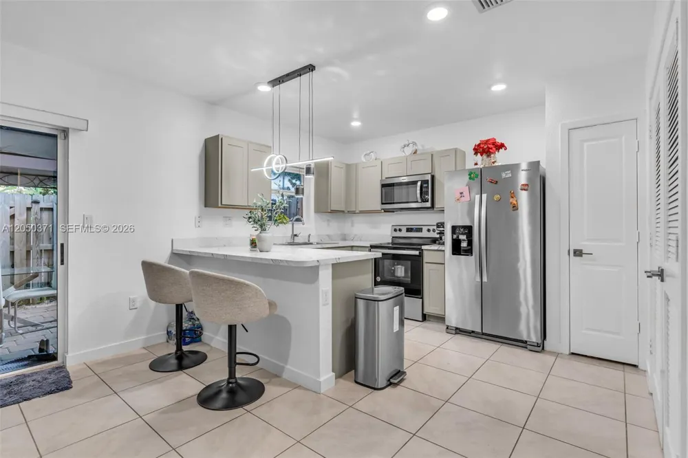 533 NE 5th Pl Florida City, FL 33034