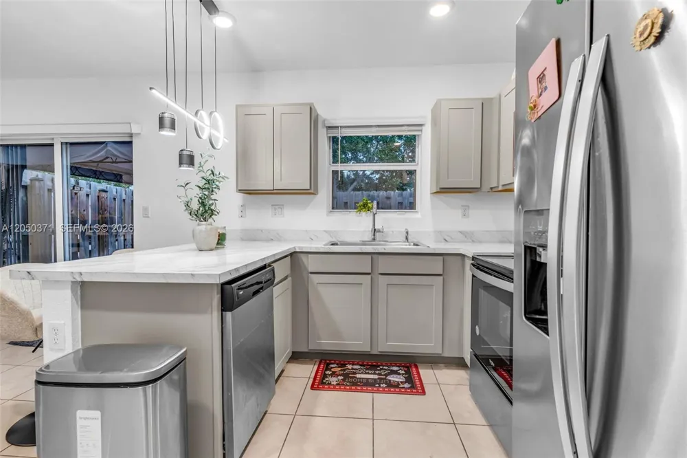 533 NE 5th Pl Florida City, FL 33034