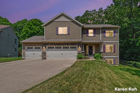 4521 Burton Forest Court SE
