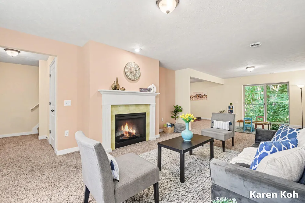 4521 Burton Forest Court SE Kentwood City, MI 49546
