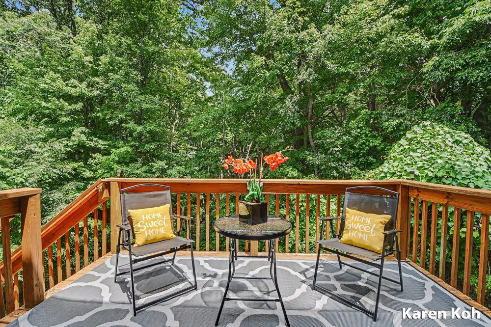 4521 Burton Forest Court SE Kentwood City, MI 49546