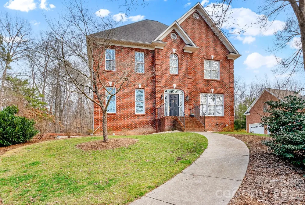 1869 Curraghmore Road Clemmons, NC 27012