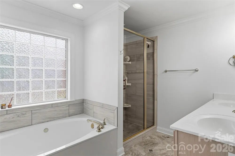 1869 Curraghmore Road Clemmons, NC 27012