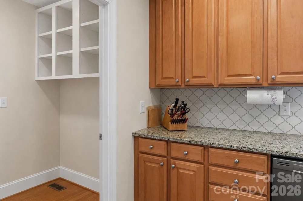 1869 Curraghmore Road Clemmons, NC 27012