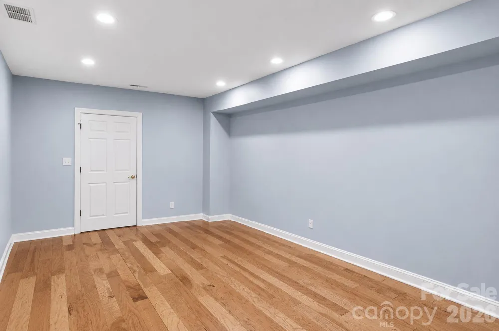 1869 Curraghmore Road Clemmons, NC 27012