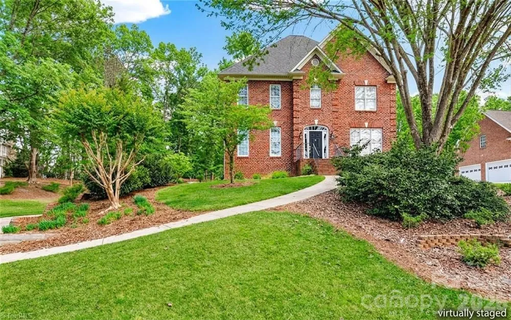 1869 Curraghmore Road Clemmons, NC 27012