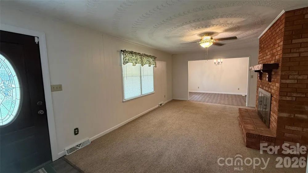 3858 Dover Street Claremont, NC 28610
