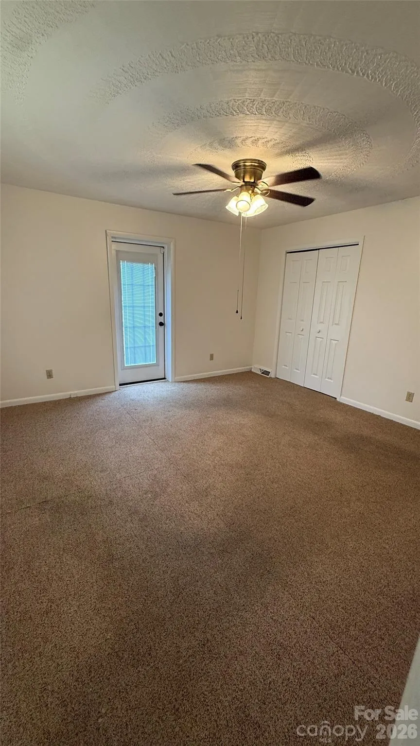 3858 Dover Street Claremont, NC 28610