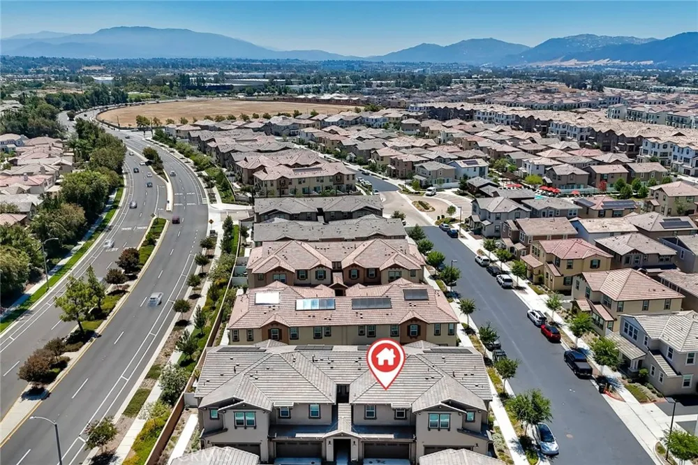 40256 Birchfield Drive Temecula, CA 92591