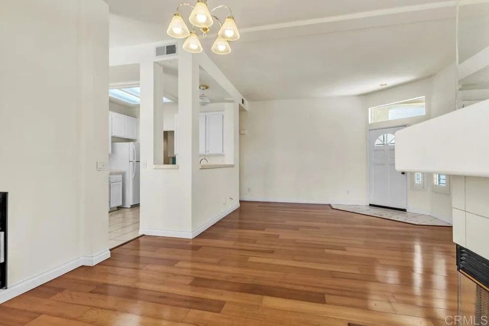 11154 Portobelo Drive San Diego, CA 92124