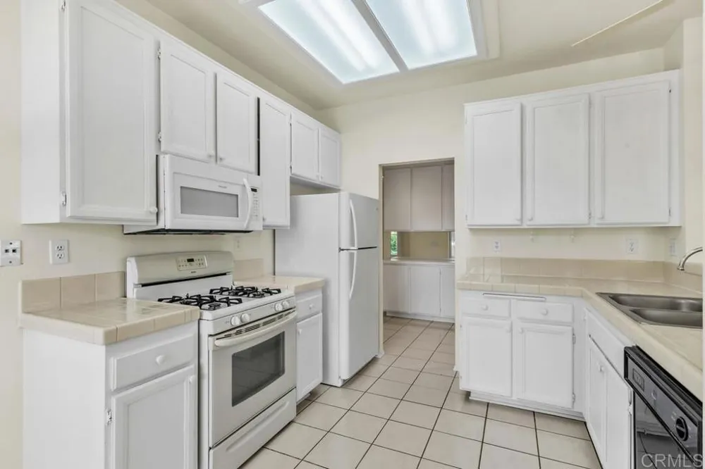 11154 Portobelo Drive San Diego, CA 92124