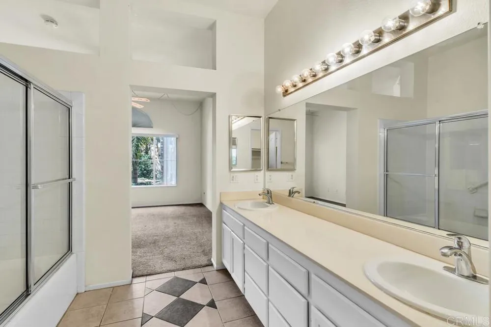 11154 Portobelo Drive San Diego, CA 92124