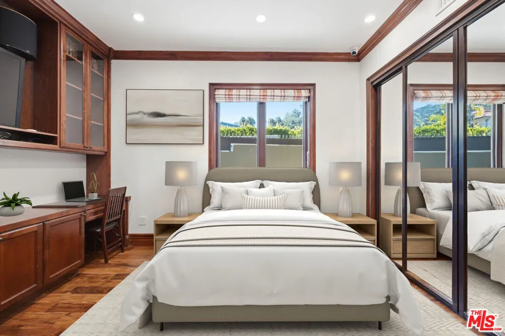 2108 San Ysidro Drive Beverly Hills, CA 90210