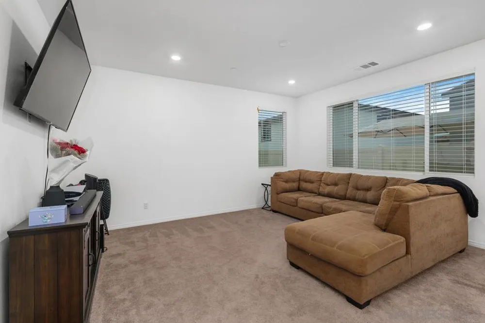 36588 Diego Springs Ave. Murrieta, CA 92563