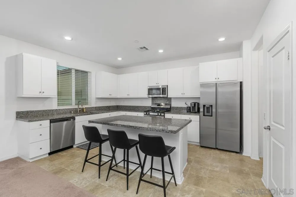 36588 Diego Springs Ave. Murrieta, CA 92563