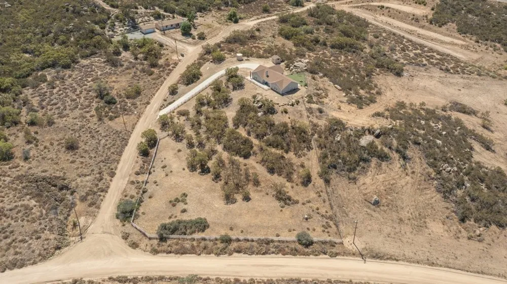 48859 Pinto Court Aguanga, CA 92536