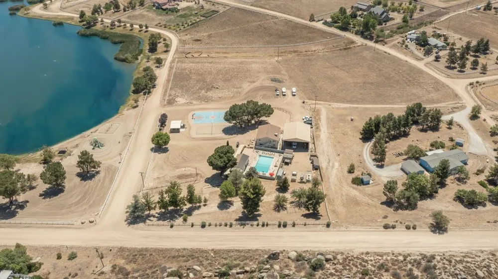 48859 Pinto Court Aguanga, CA 92536