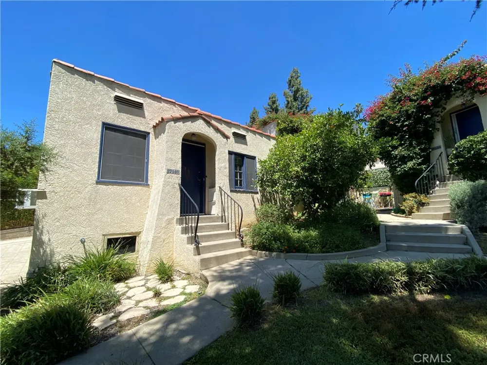 1714 Gillette Crescent #B South Pasadena, CA 91030