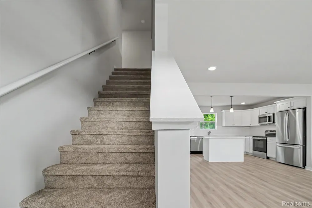 221 Wildflower Drive Hillsdale City, MI 49242