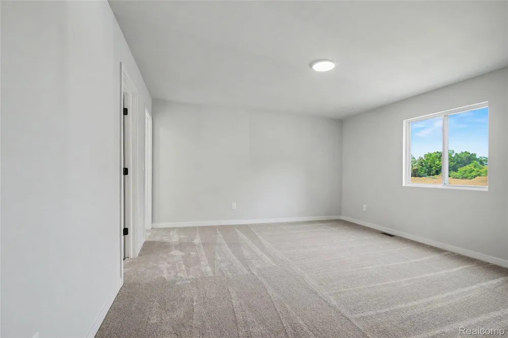 221 Wildflower Drive Hillsdale City, MI 49242