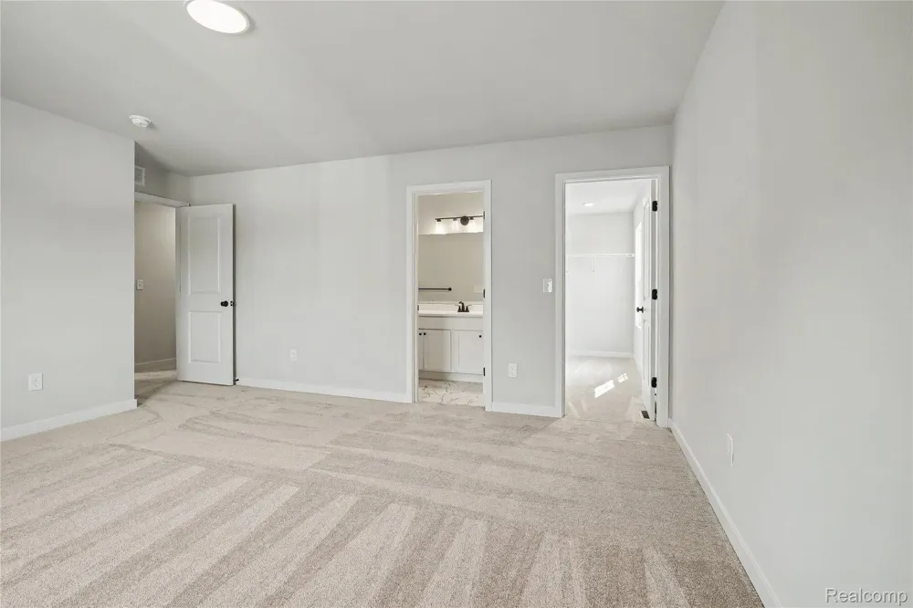 221 Wildflower Drive Hillsdale City, MI 49242
