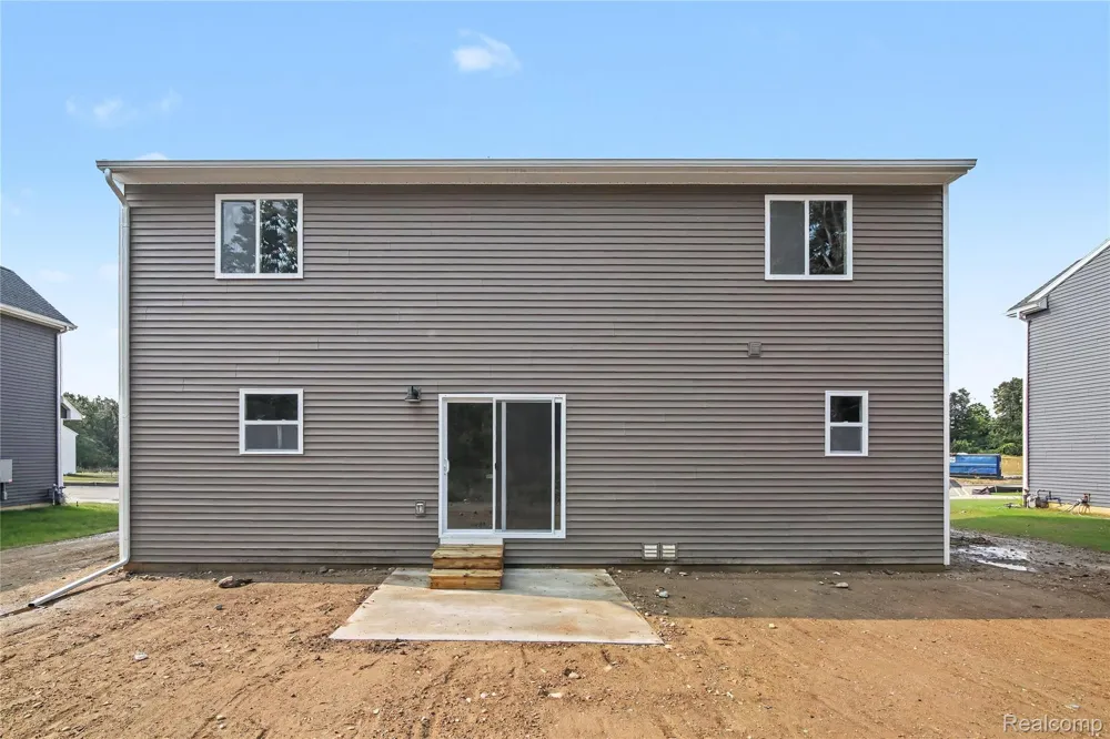 221 Wildflower Drive Hillsdale City, MI 49242