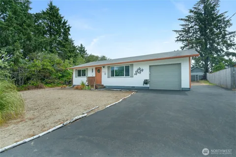 241 S Razor Clam Drive SW