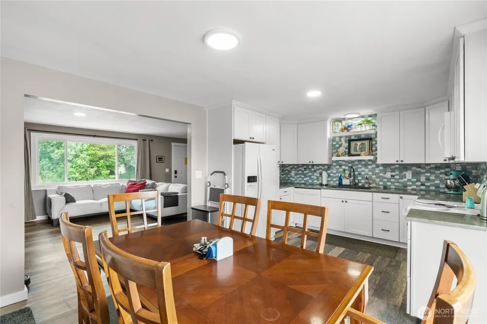 241 S Razor Clam Drive SW Ocean Shores, WA 98569
