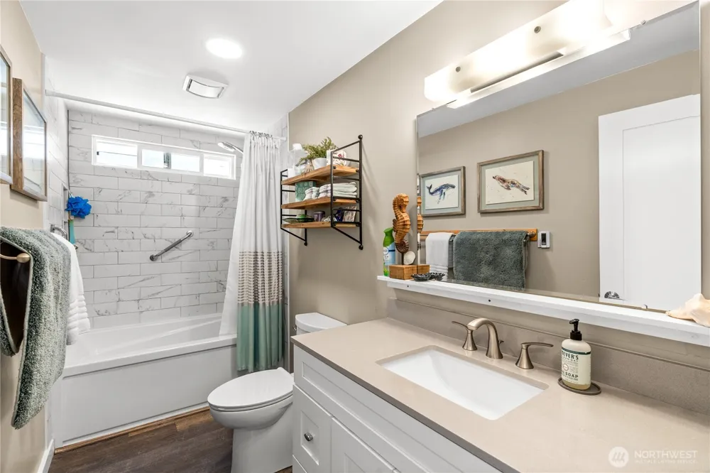 241 S Razor Clam Drive SW Ocean Shores, WA 98569