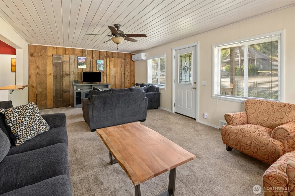 301 W 4th Street Cle Elum, WA 98922