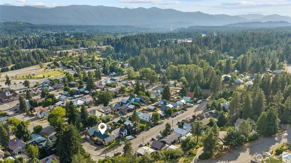 301 W 4th Street Cle Elum, WA 98922