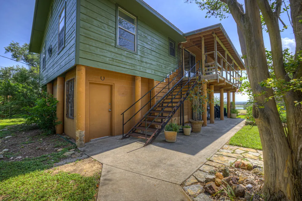 785 Park Shores Canyon Lake, TX 78133