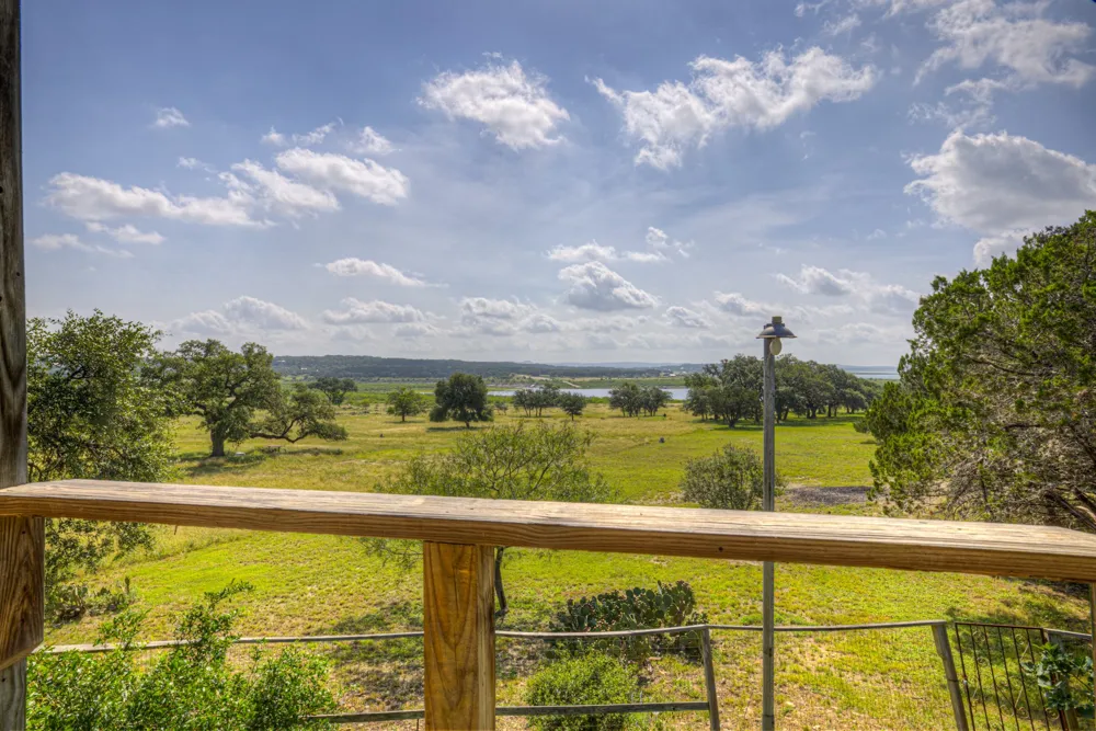 785 Park Shores Canyon Lake, TX 78133