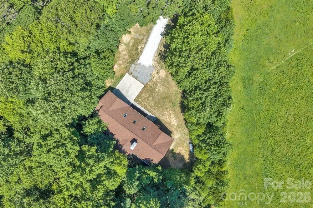 482 Guy Ford Road Sugar Grove, NC 28679