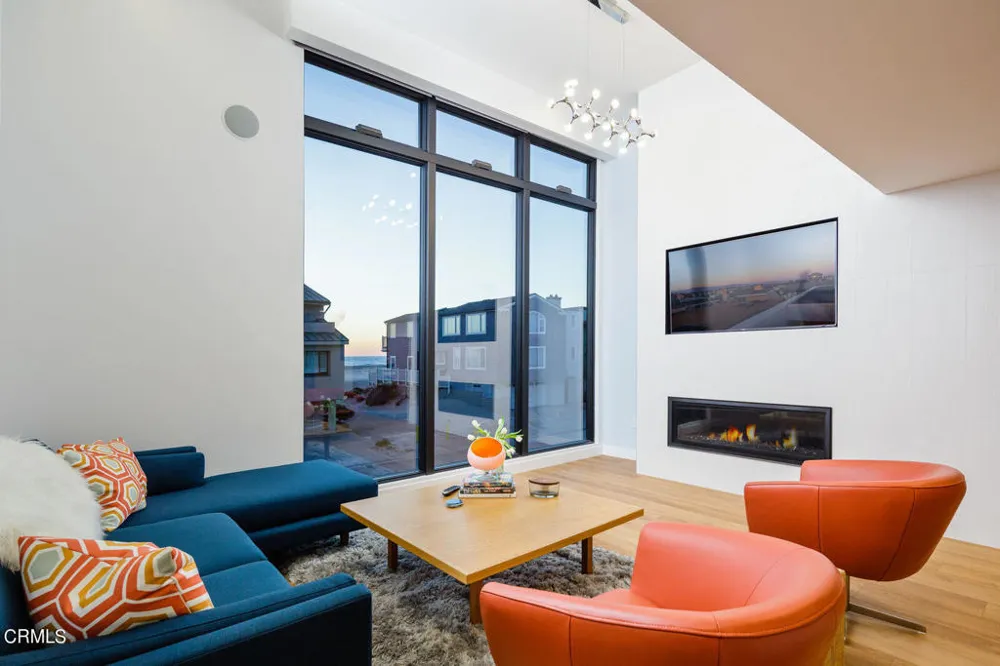 3920 Ocean Drive Oxnard, CA 93035