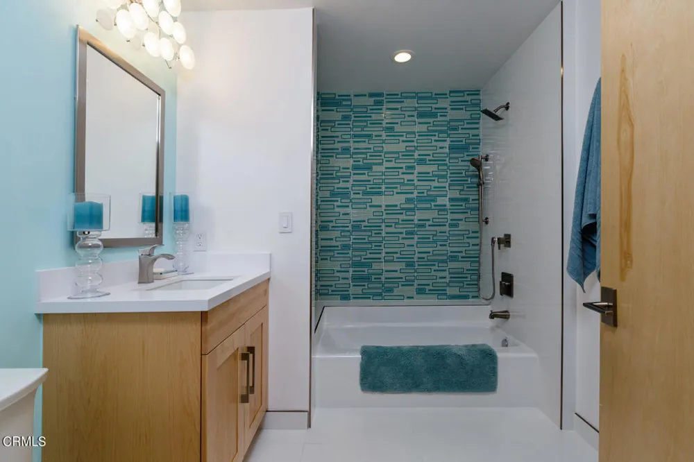 3920 Ocean Drive Oxnard, CA 93035