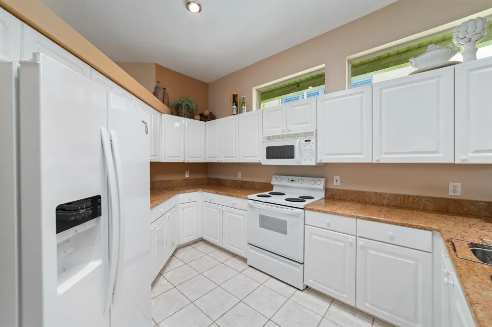 1726 Victoria Circle Vero Beach, FL 32967