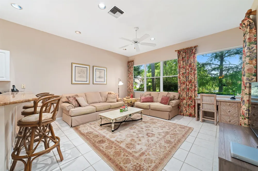 1726 Victoria Circle Vero Beach, FL 32967