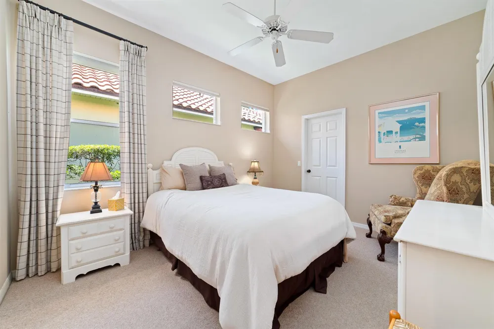 1726 Victoria Circle Vero Beach, FL 32967