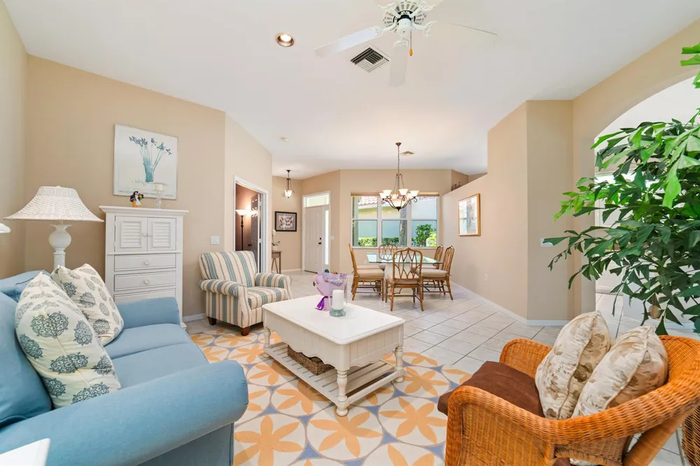 1726 Victoria Circle Vero Beach, FL 32967