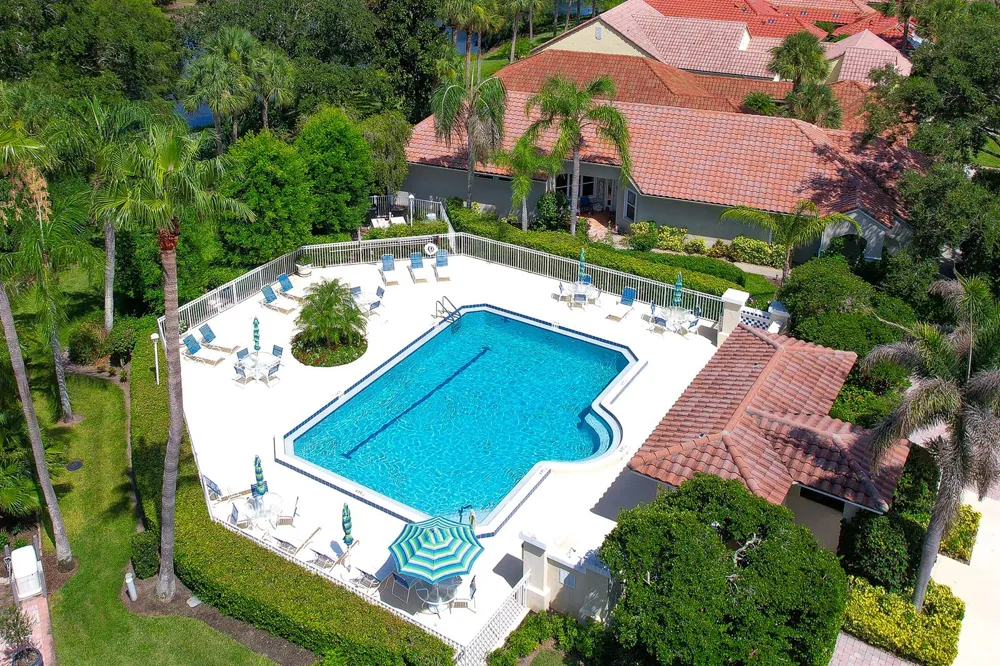 1726 Victoria Circle Vero Beach, FL 32967