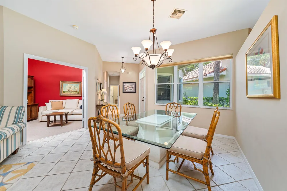 1726 Victoria Circle Vero Beach, FL 32967