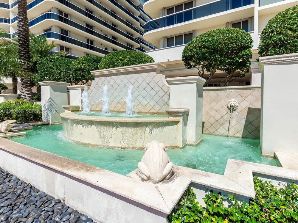 9595 Collins Ave #N4-E Surfside, FL 33154